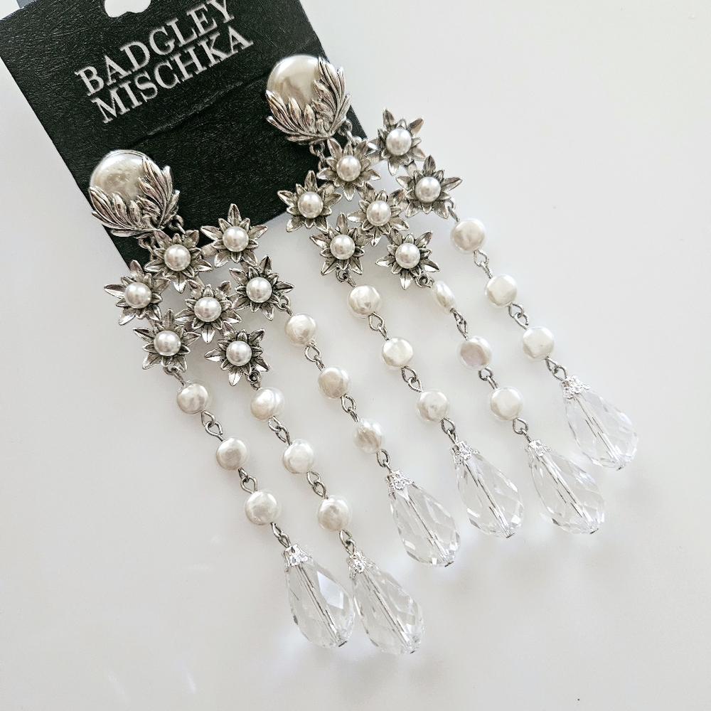 NWT BADGLEY MISCHKA Pearl Crystal Teardrop Floral Leaf Chandelier Bride Earrings